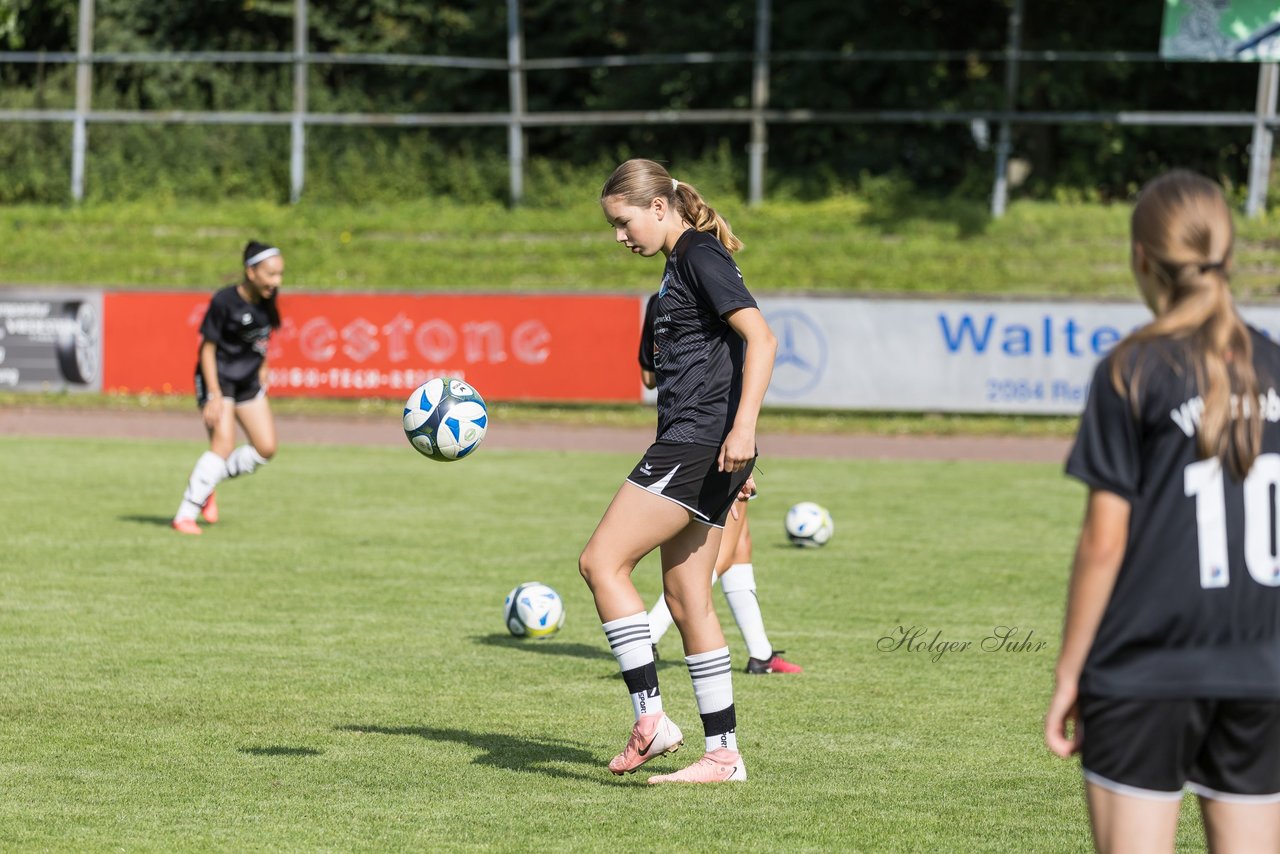 Bild 138 - wCJ VfL Pinneberg - Eimsbuetteler TV : Ergebnis: 0:5